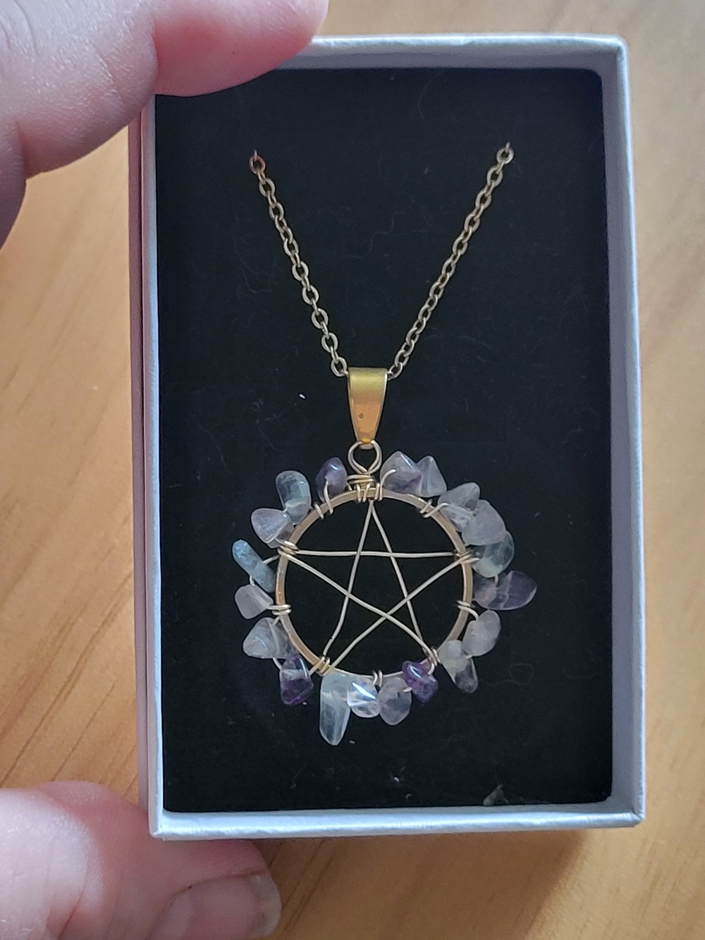 🧋NEW🧋 Stainless Steel Gold Pentacle  Crystal Necklace with Flourite  Chips